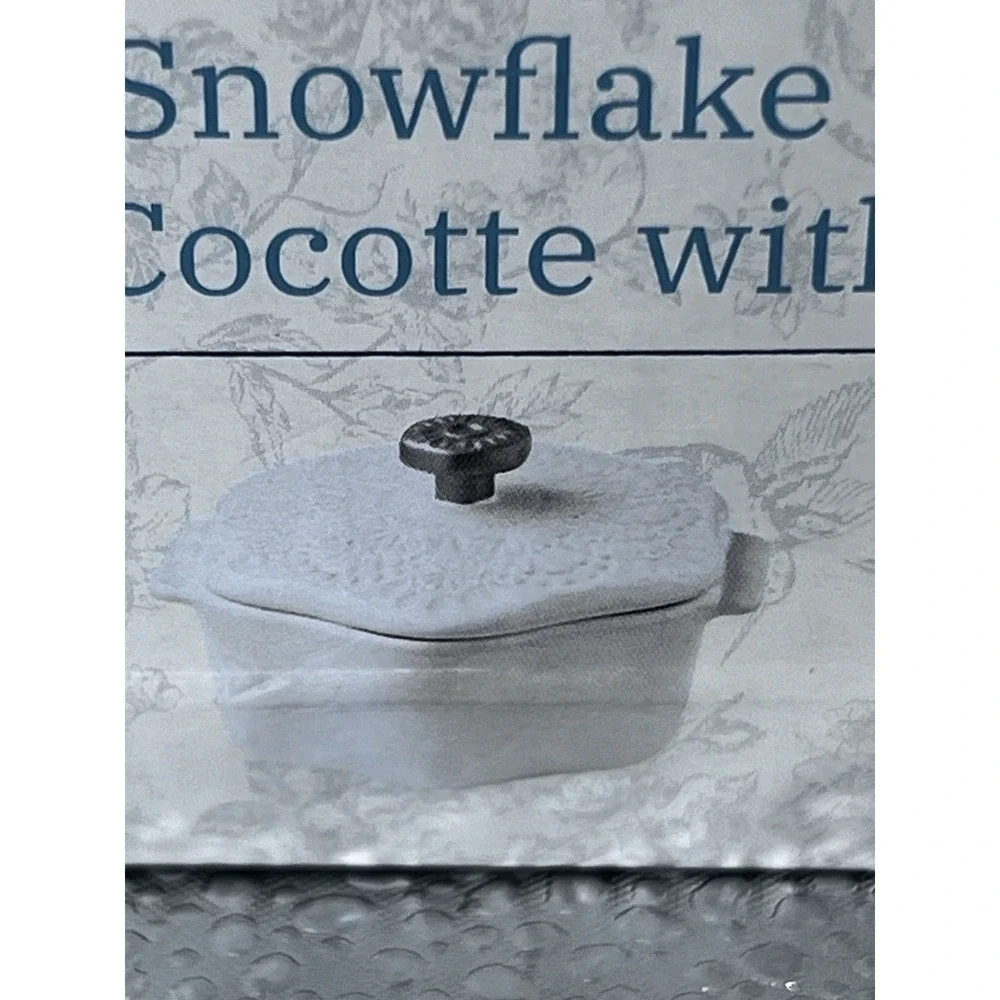 Pioneer Woman Snowflake Mini Cocotte With Lid Stoneware White Vintage Lace NEW